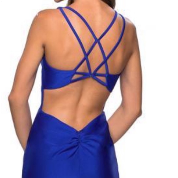 LA FEMME BEAUTIFUL PROM DRESS - Picture 2 of 8